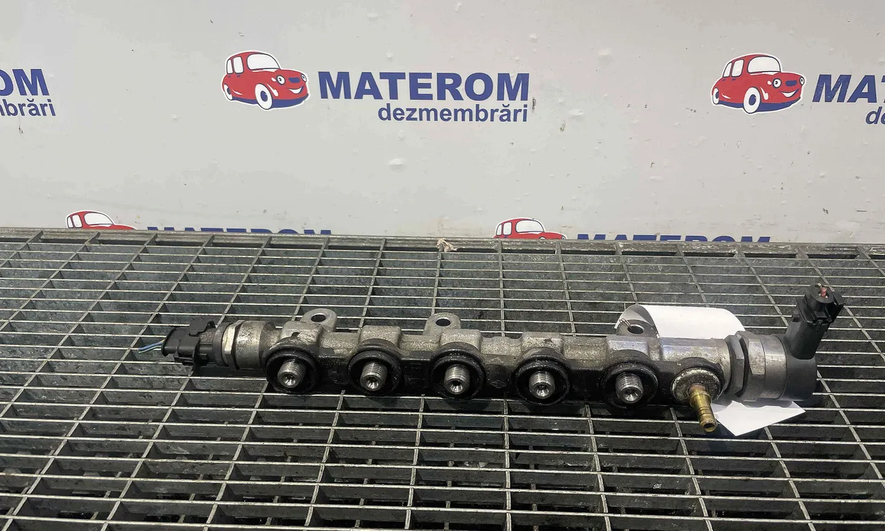 RAMPA INJECTIE NISSAN X-TRAIL II 2007-2018