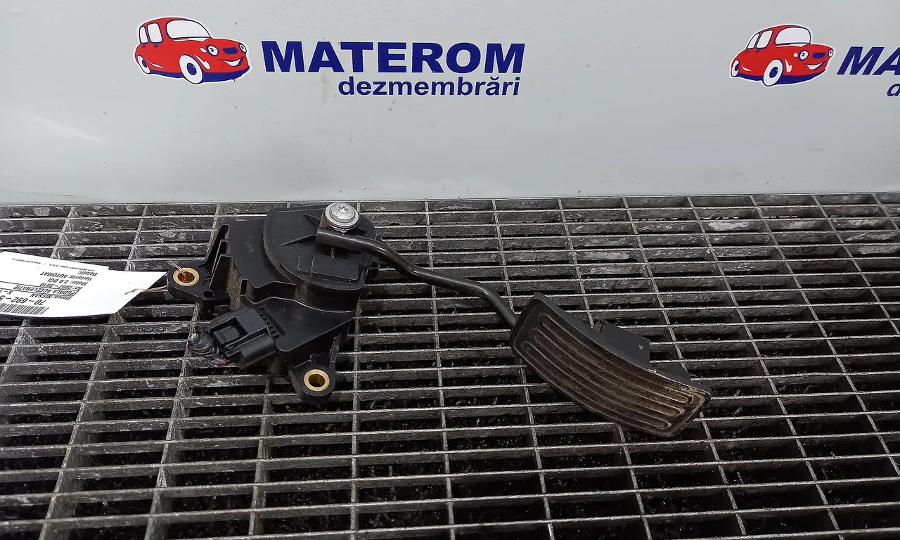 PEDALA ACCELERATIE NISSAN X-TRAIL II 2007-2018