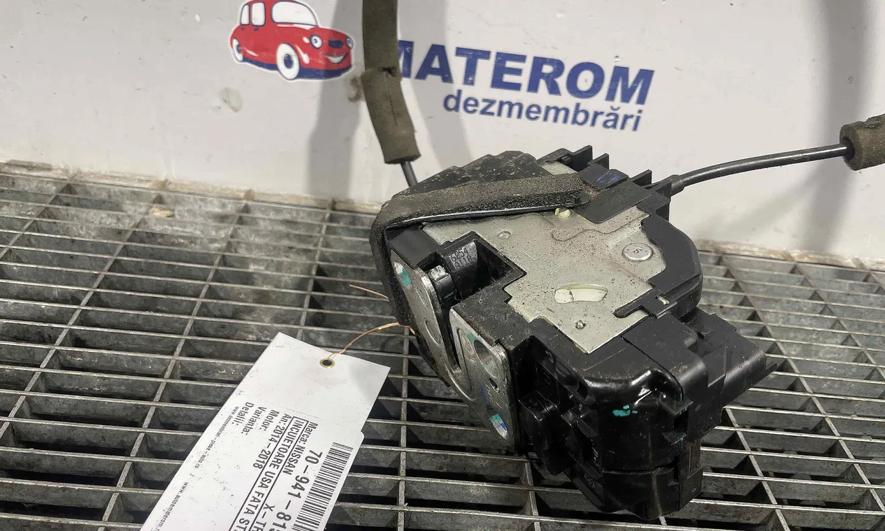 INCUIETOARE USA FATA STANGA NISSAN X-TRAIL III 2013-2018