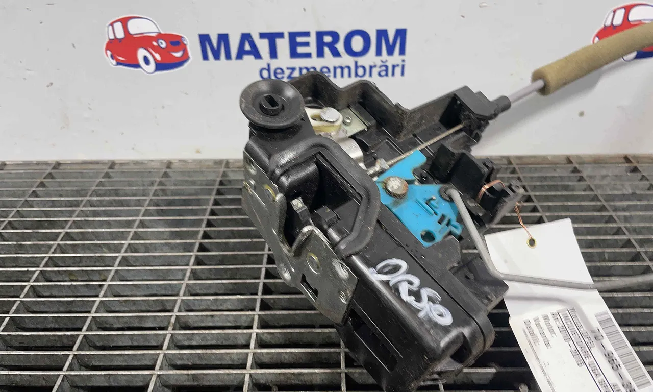 INCUIETOARE USA SPATE DREAPTA OPEL ANTARA A 2006-2017