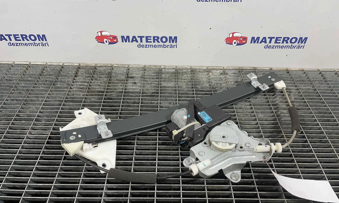 MACARA USA FATA DREAPTA OPEL ANTARA A 2006-2017