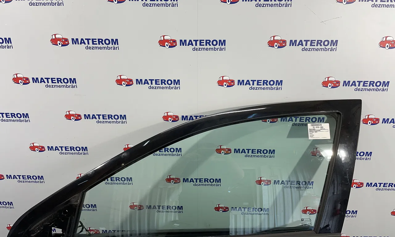 GEAM FATA STANGA OPEL ASTRA H 2004-2014