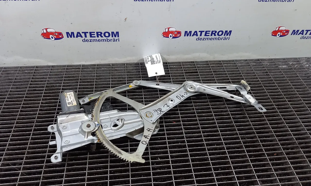 MACARA USA FATA DREAPTA OPEL ASTRA H 2004-2014