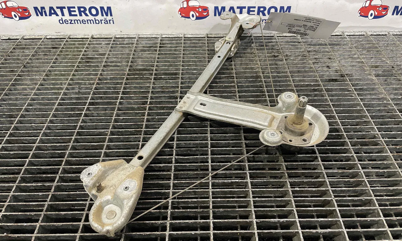 MACARA USA SPATE STANGA OPEL ASTRA H 2004-2014