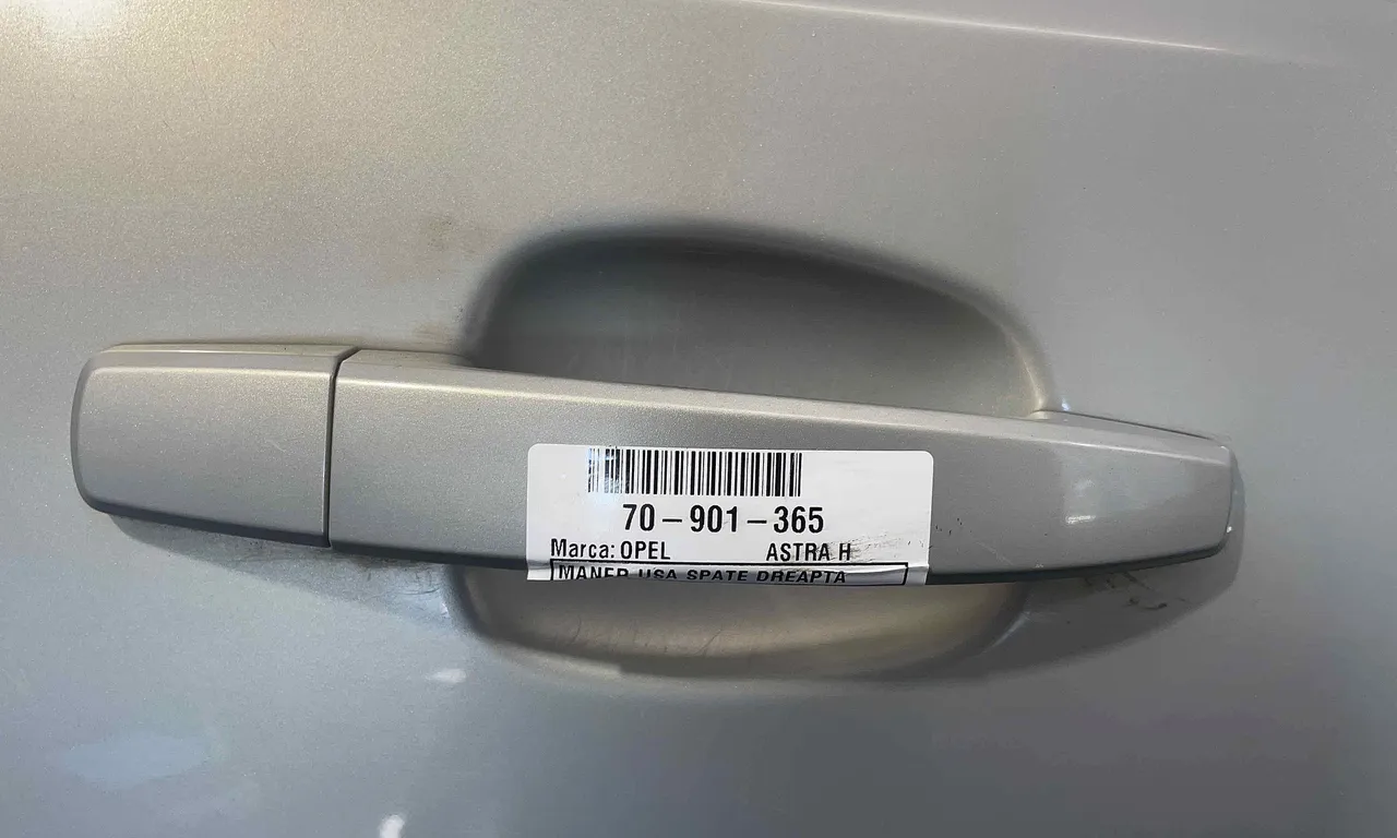 MANER USA SPATE DREAPTA OPEL ASTRA H 2004-2014
