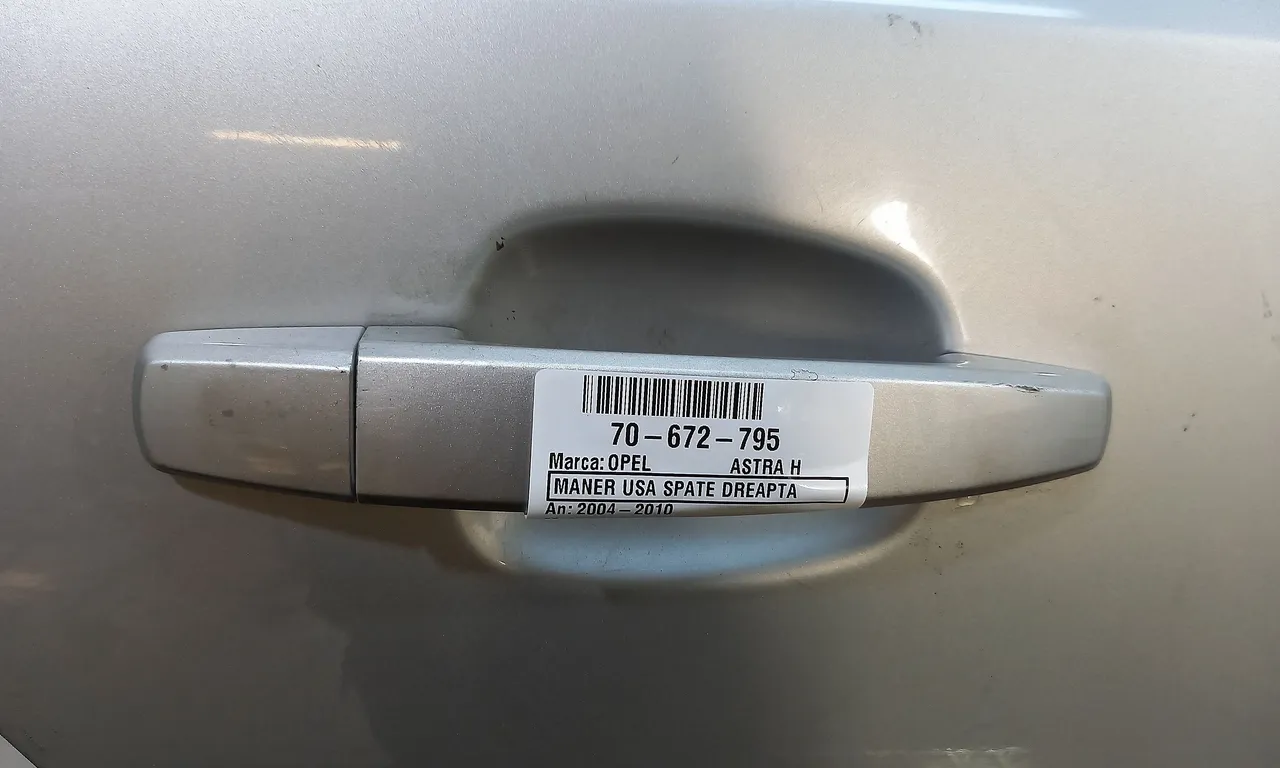 MANER USA SPATE DREAPTA OPEL ASTRA H 2004-2014