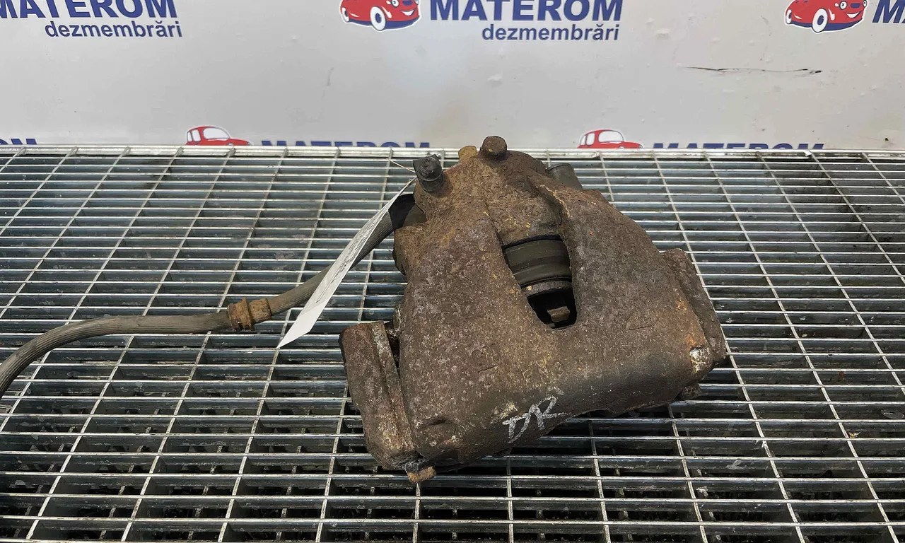 ETRIER FATA DREAPTA OPEL ASTRA H 2004-2014