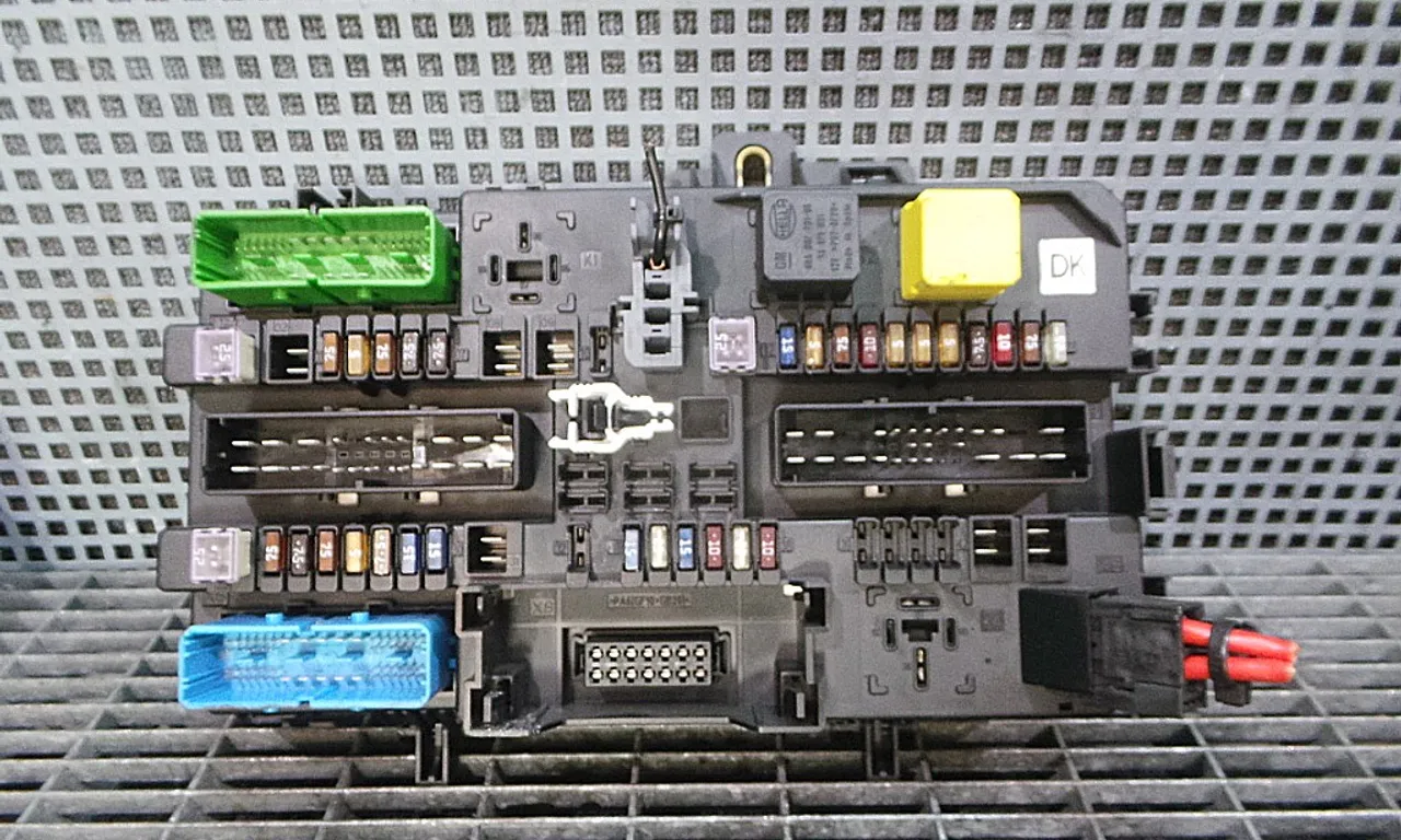 MODUL CONFORT OPEL ASTRA H 2004-2014