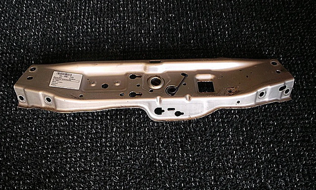 TRAVERSA SUPERIOARA OPEL ASTRA H 2004-2014