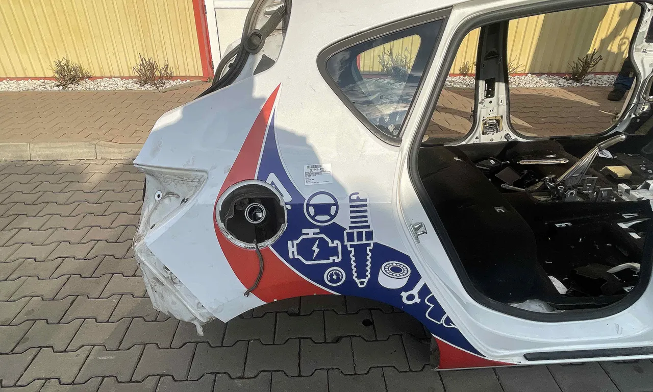 ARIPA SPATE DREAPTA OPEL ASTRA J 2009-2016