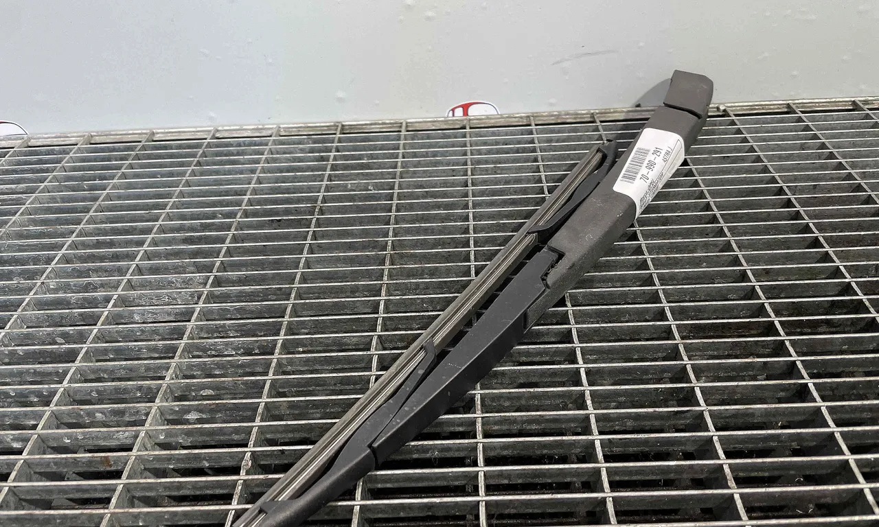 BRAT STERGATOR OPEL ASTRA J 2009-2016