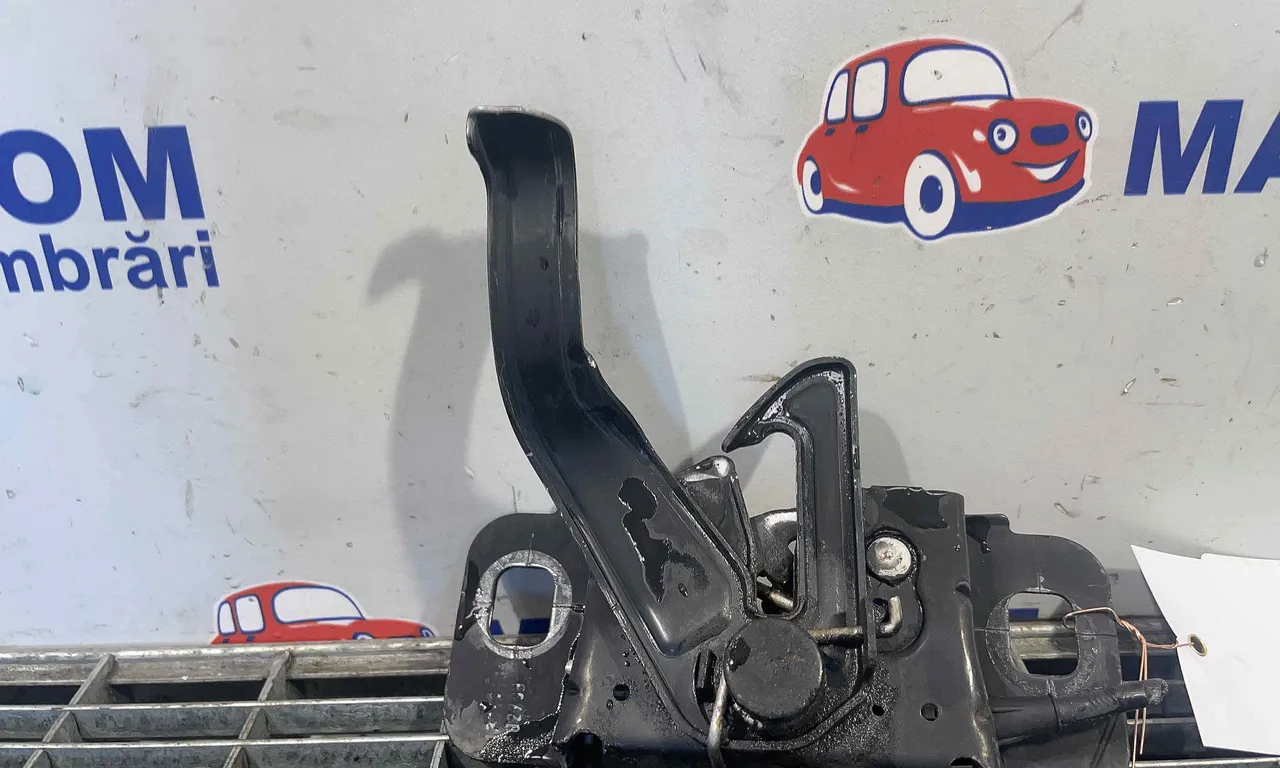 INCUIETOARE CAPOTA FATA OPEL ASTRA J 2009-2016