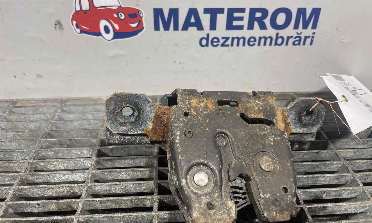 INCUIETOARE HAION OPEL ASTRA J 2009-2016
