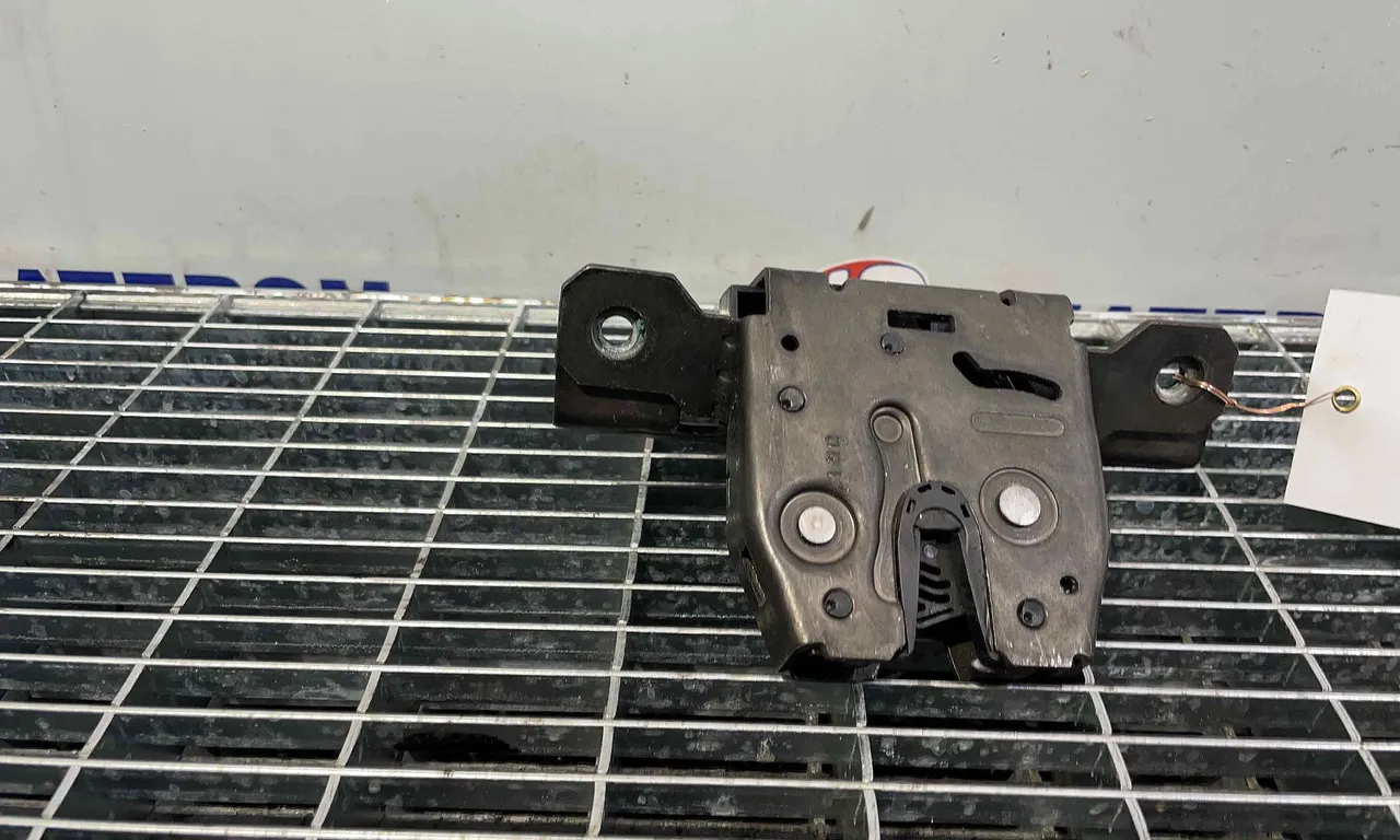 INCUIETOARE HAION OPEL ASTRA J 2009-2016