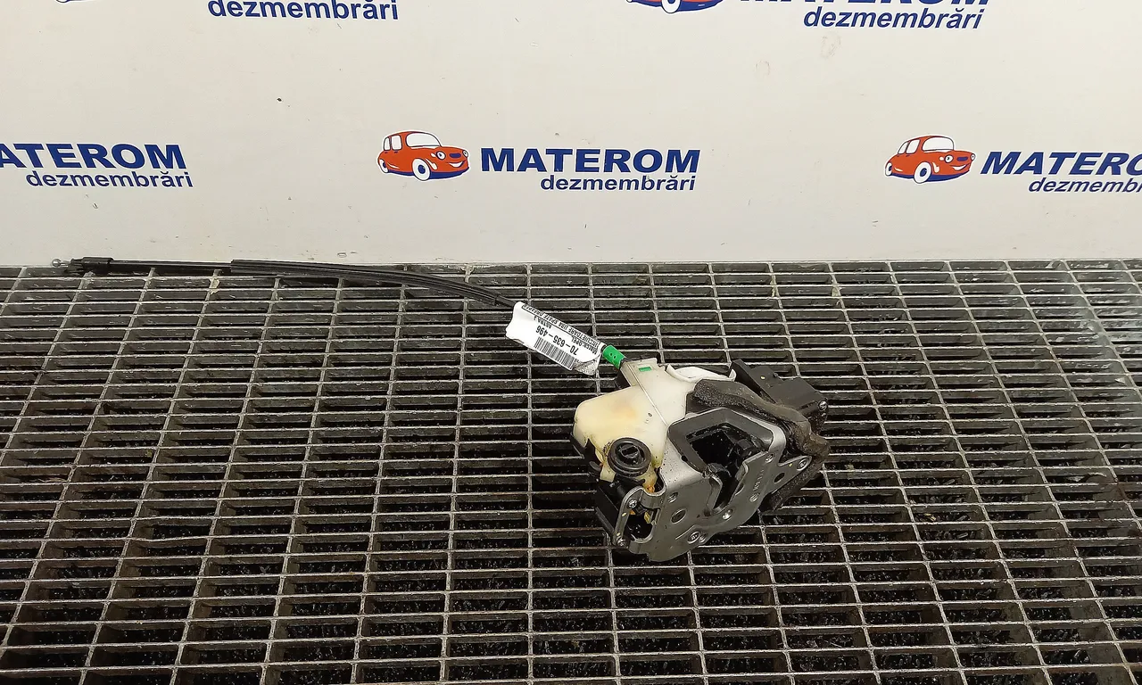 INCUIETOARE USA SPATE DREAPTA OPEL ASTRA J 2009-2016