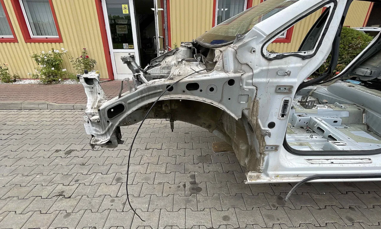 LONJERON STANGA OPEL ASTRA J 2009-2016