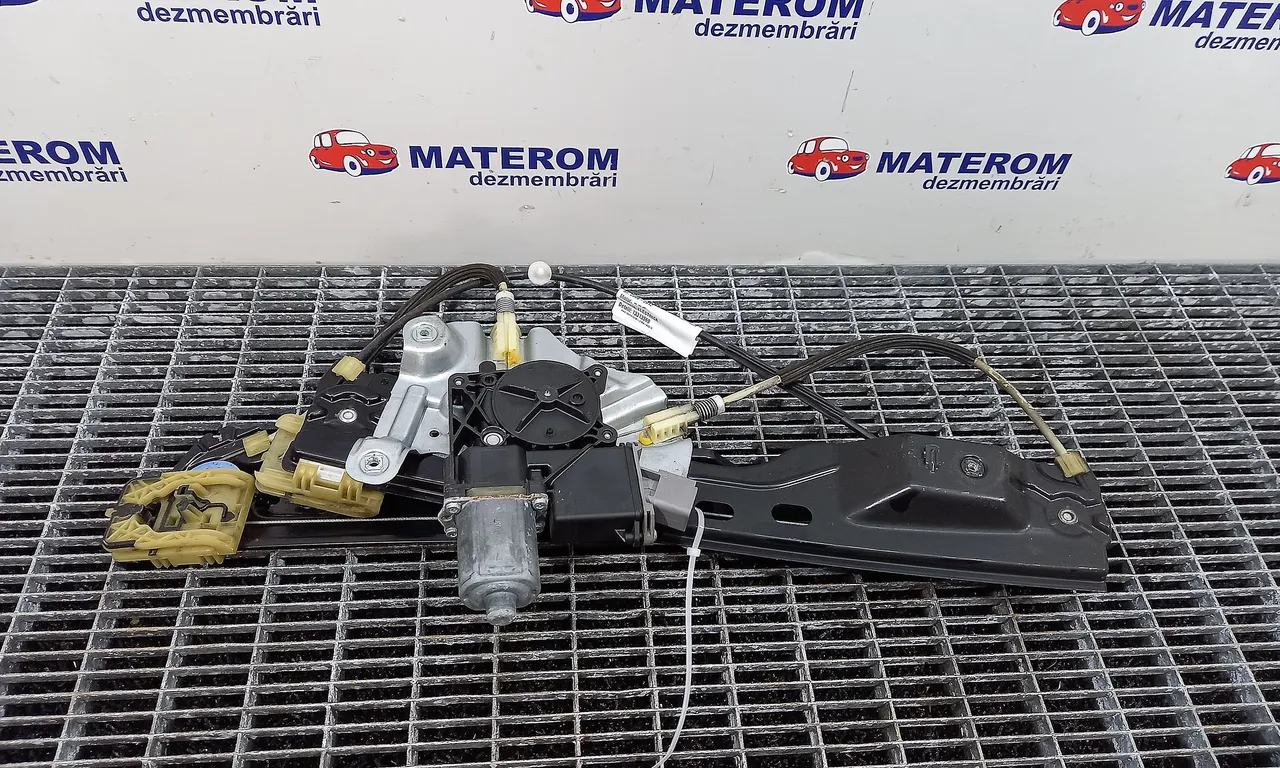 MACARA USA FATA DREAPTA OPEL ASTRA J 2009-2016
