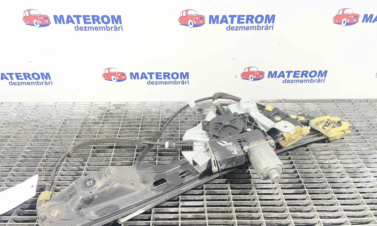 MACARA USA FATA STANGA OPEL ASTRA J 2009-2016
