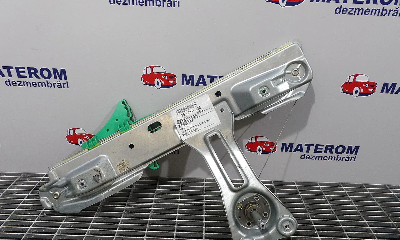 MACARA USA SPATE STANGA OPEL ASTRA J 2009-2016