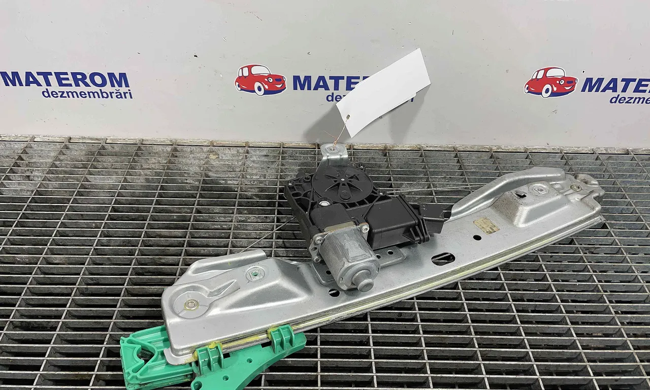 MACARA USA SPATE STANGA OPEL ASTRA J 2009-2016
