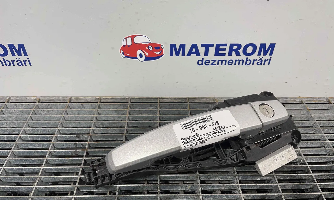 MANER USA FATA DREAPTA OPEL ASTRA J 2009-2016