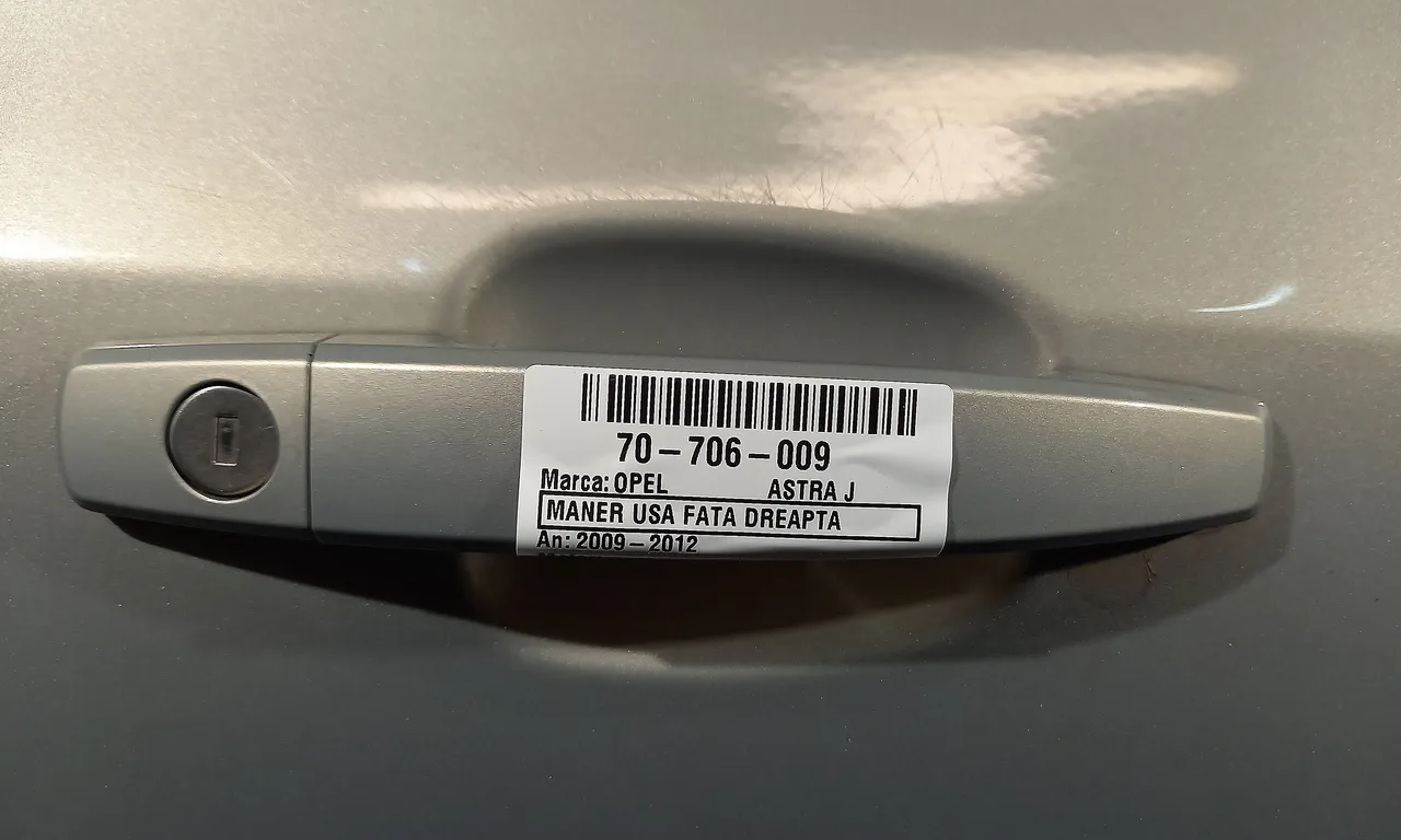 MANER USA FATA DREAPTA OPEL ASTRA J 2009-2016