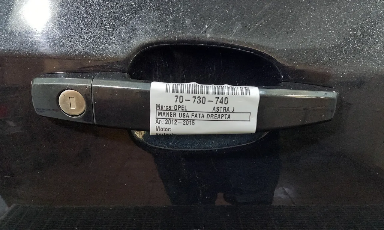 MANER USA FATA DREAPTA OPEL ASTRA J 2009-2016
