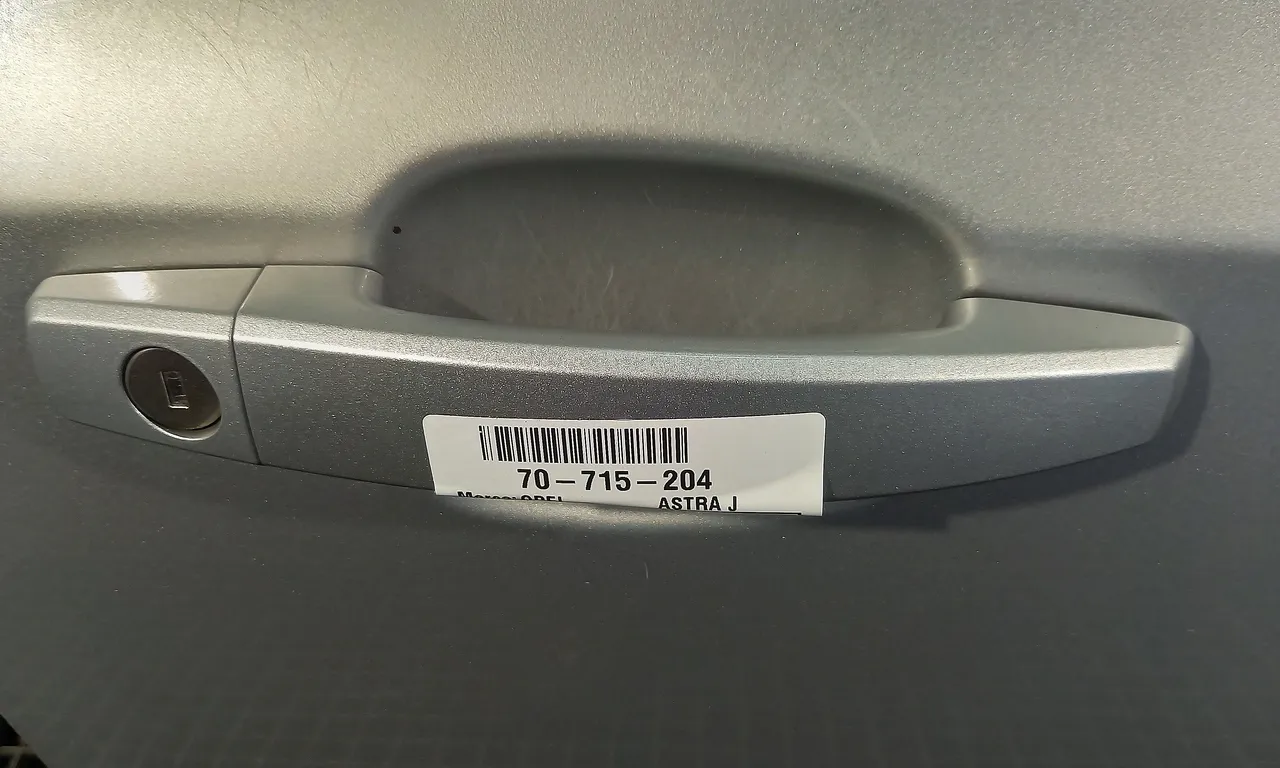 MANER USA FATA DREAPTA OPEL ASTRA J 2009-2016