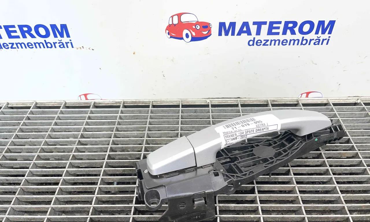 MANER USA SPATE DREAPTA OPEL ASTRA J 2009-2016