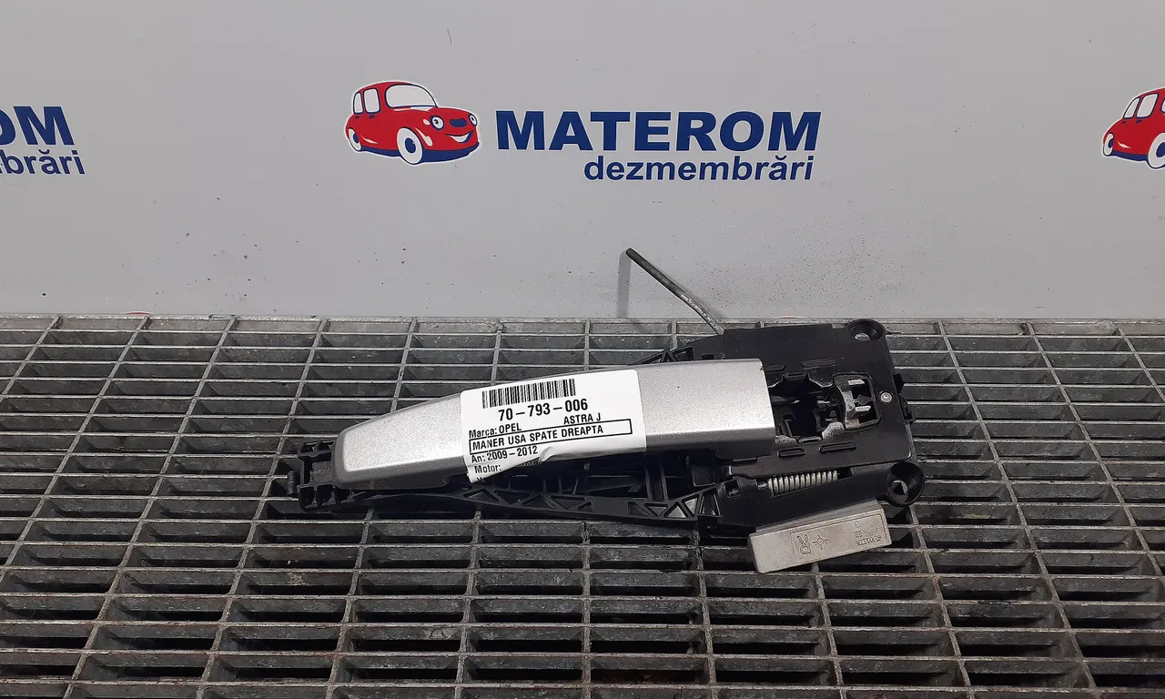 MANER USA SPATE DREAPTA OPEL ASTRA J 2009-2016