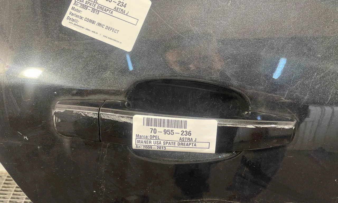 MANER USA SPATE DREAPTA OPEL ASTRA J 2009-2016