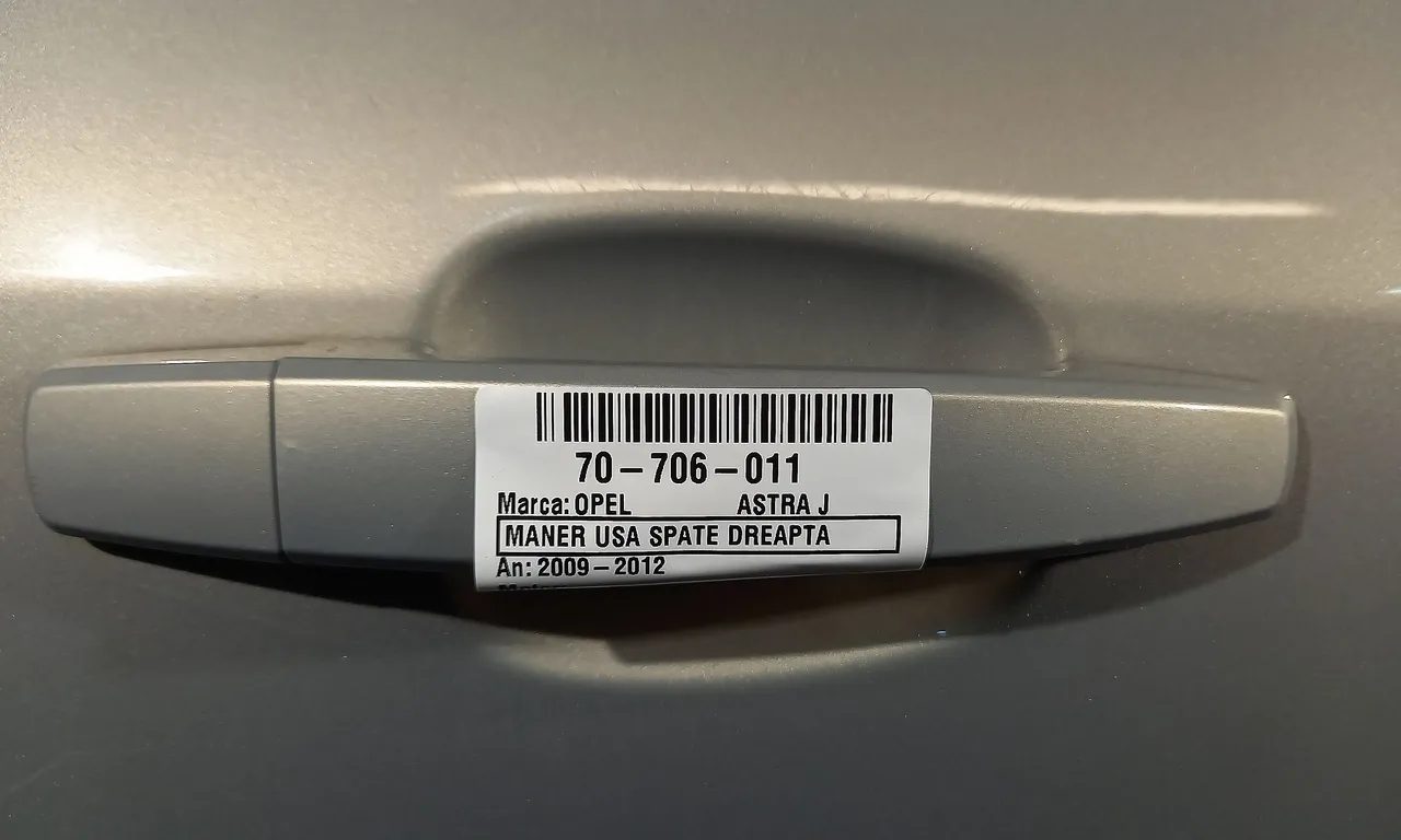 MANER USA SPATE DREAPTA OPEL ASTRA J 2009-2016