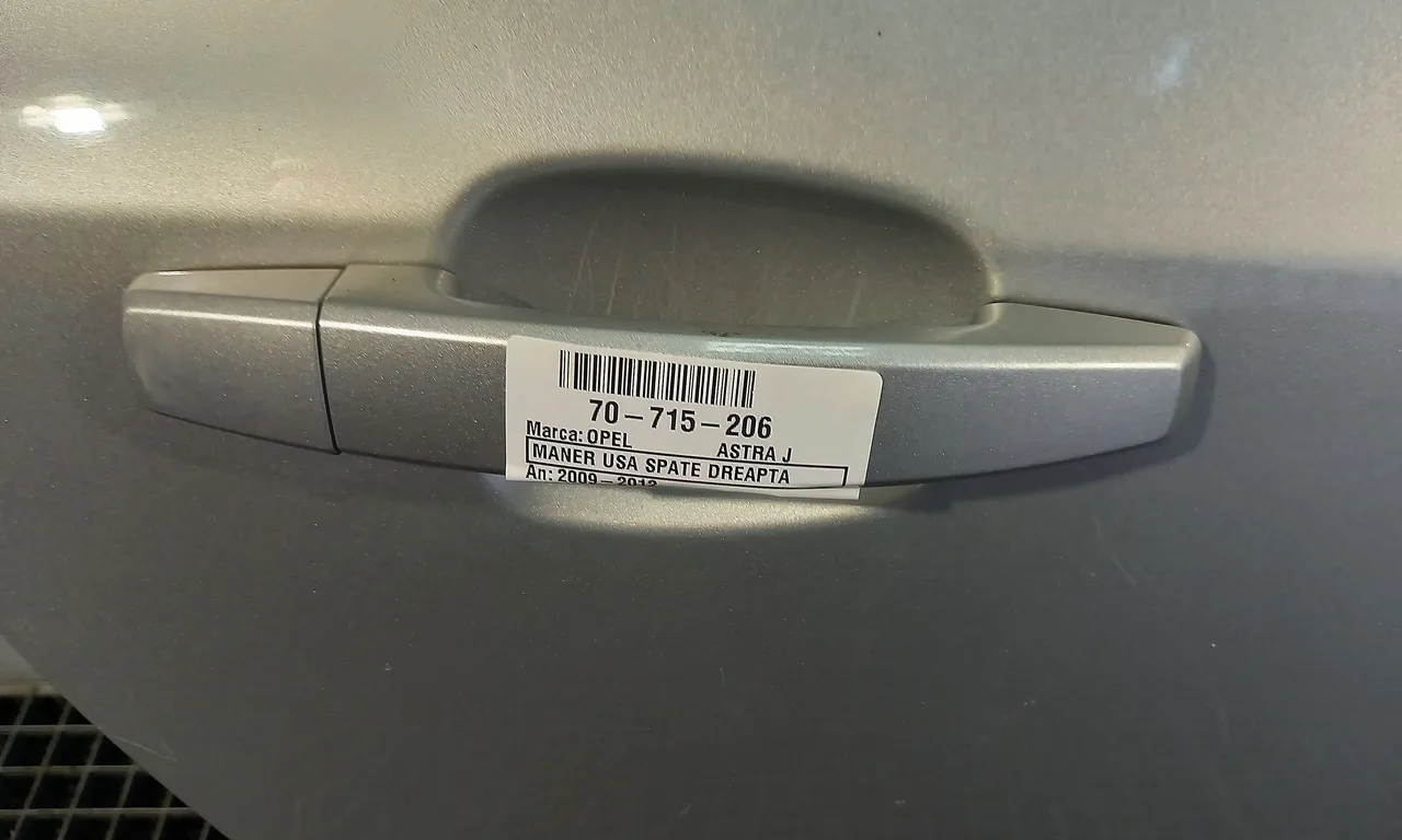 MANER USA SPATE DREAPTA OPEL ASTRA J 2009-2016
