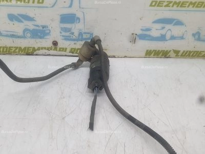 Motoras vas lichid parbriz