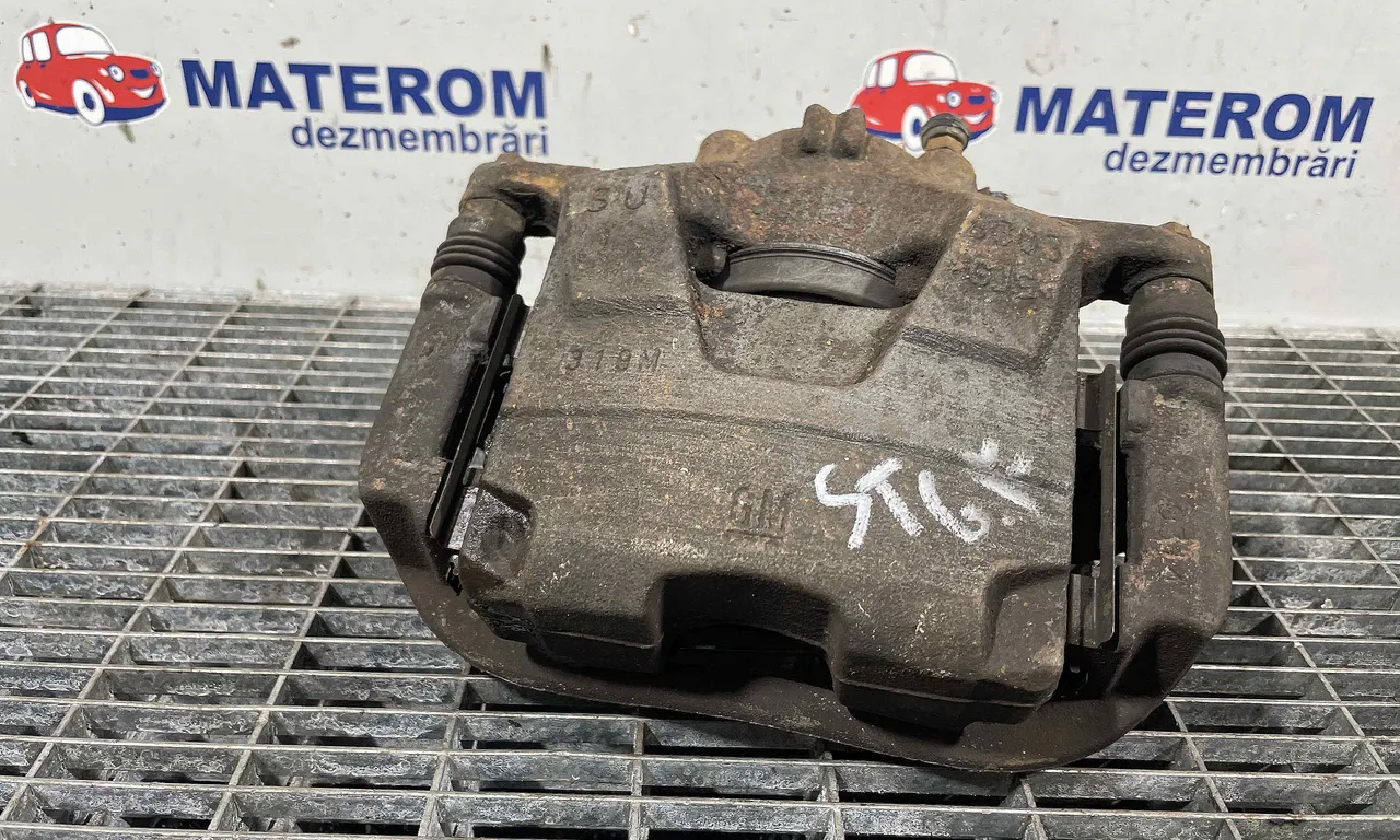 ETRIER FATA STANGA OPEL ASTRA J 2009-2016