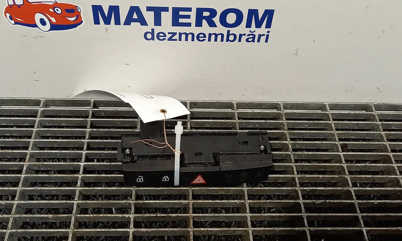 INTRERUPATOR AVARIE OPEL ASTRA J 2009-2016