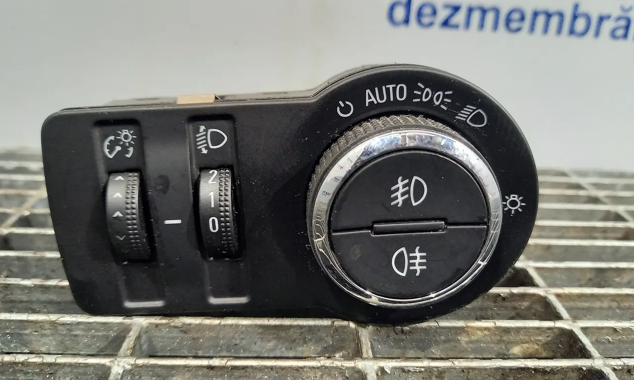 INTRERUPATOR LUMINI OPEL ASTRA J 2009-2016