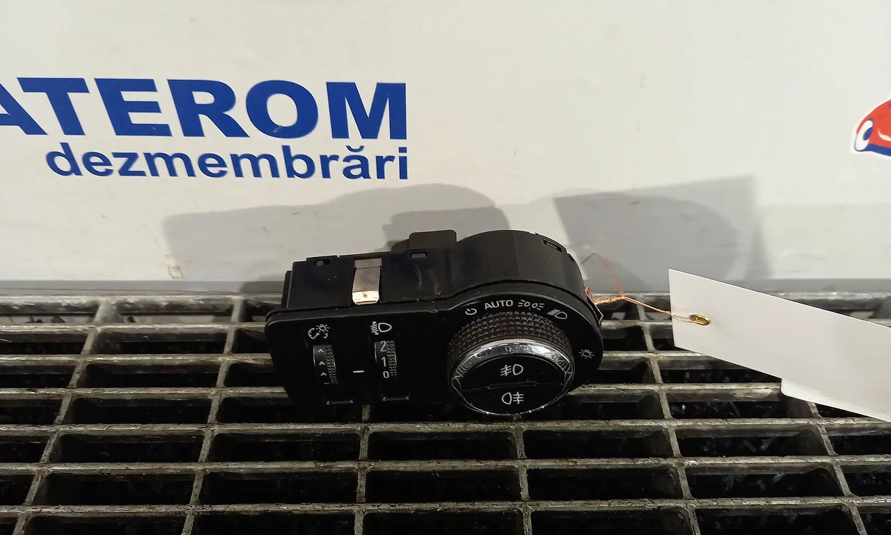 INTRERUPATOR LUMINI OPEL ASTRA J 2009-2016