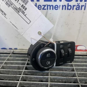 INTRERUPATOR LUMINI