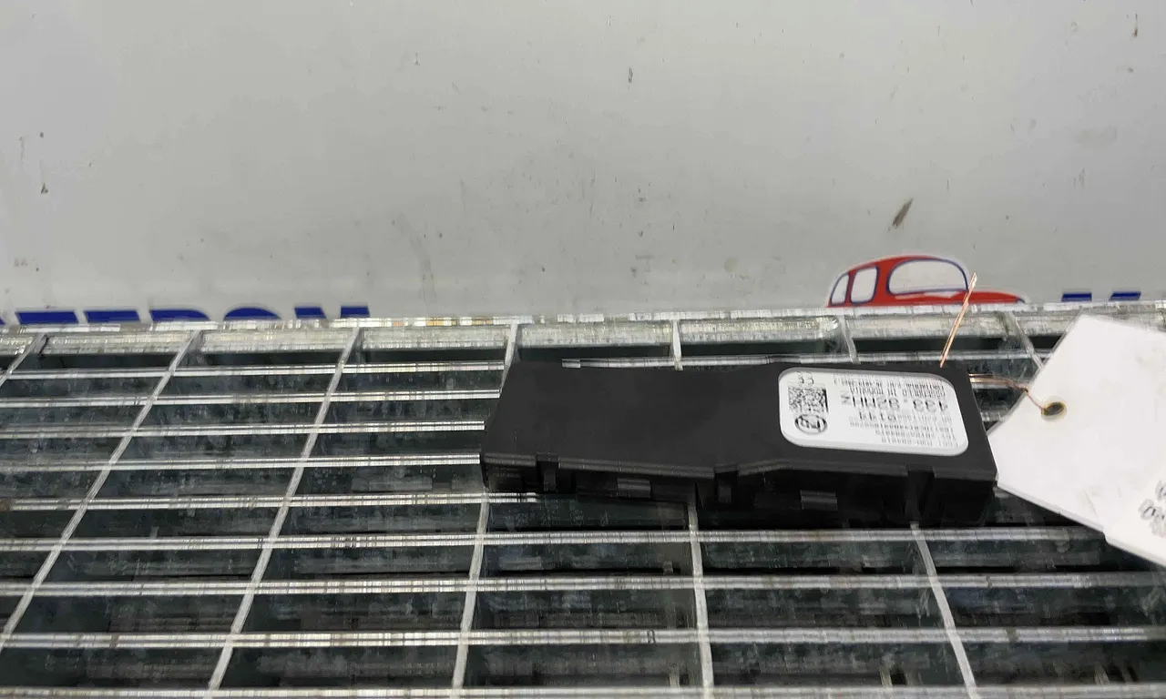 MODUL ANTENA OPEL ASTRA J 2009-2016