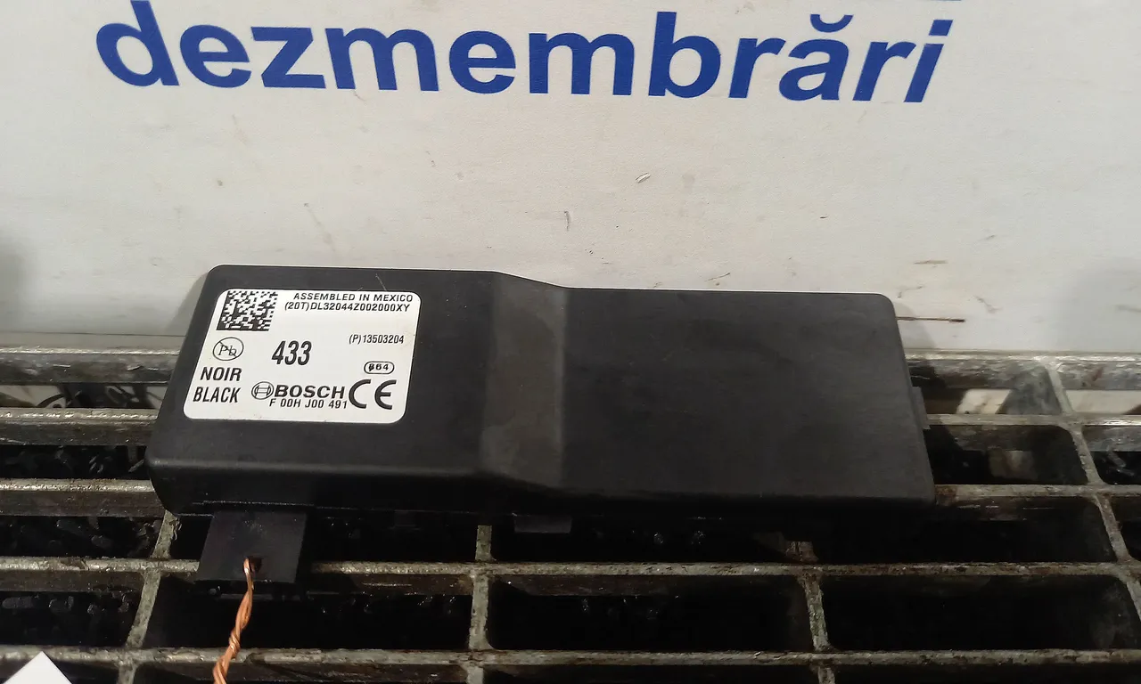 MODUL INCHIDERE CENTRALIZATA OPEL ASTRA J 2009-2016