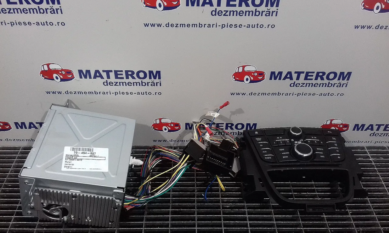 RADIO CD OPEL ASTRA J 2009-2016