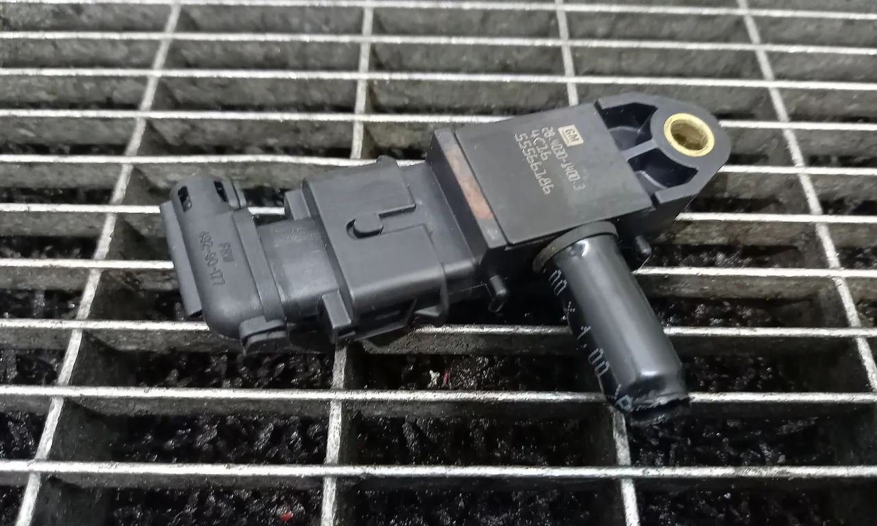 SENZOR FILTRU PARTICULE OPEL ASTRA J 2009-2016