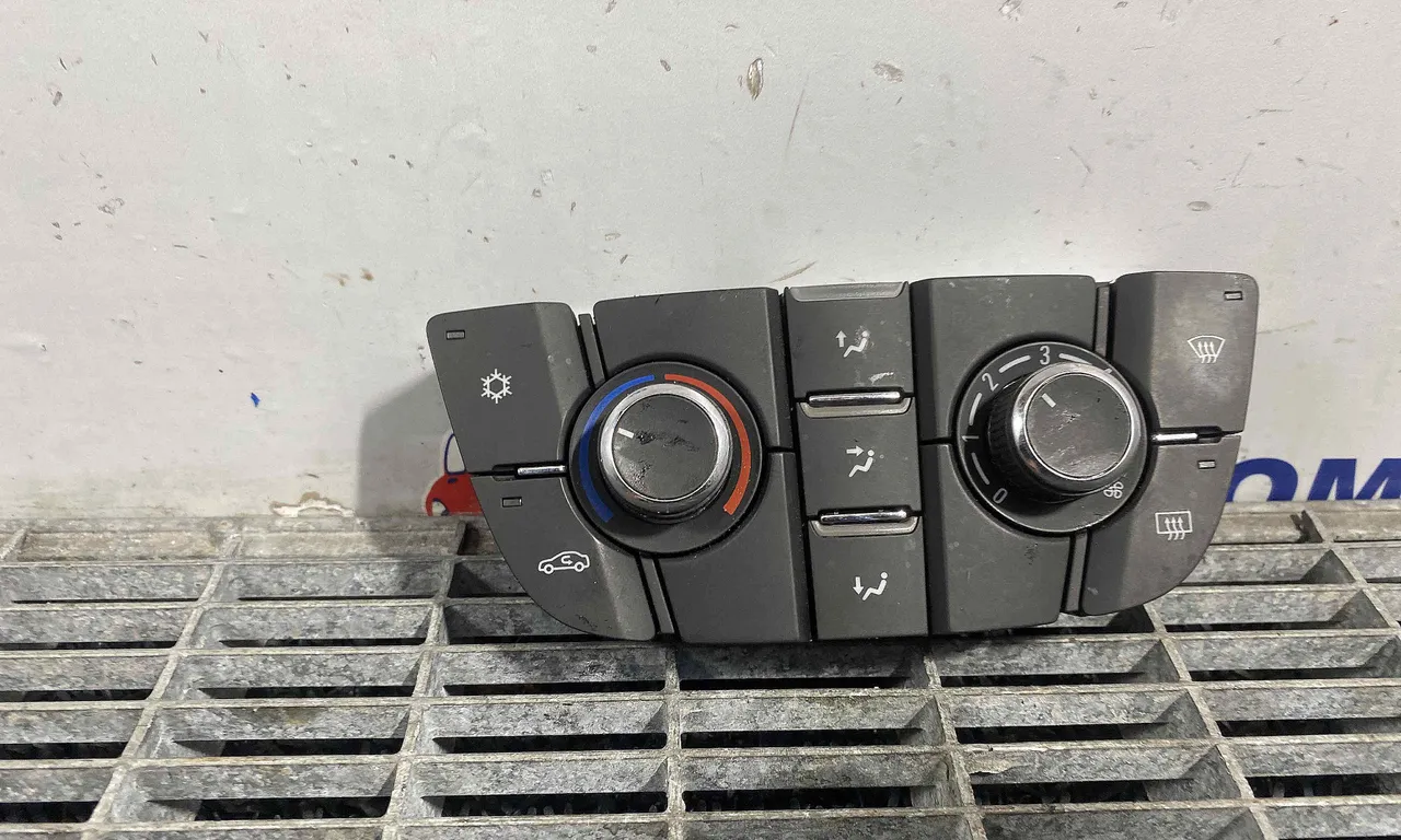 TABLOU COMANDA INCALZIRE OPEL ASTRA J 2009-2016