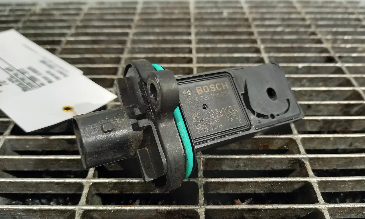 DEBITMETRU AER OPEL ASTRA J 2009-2016