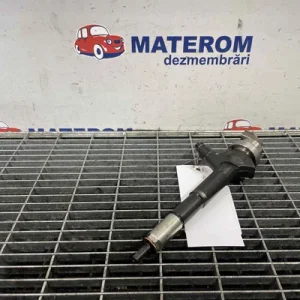 INJECTOR