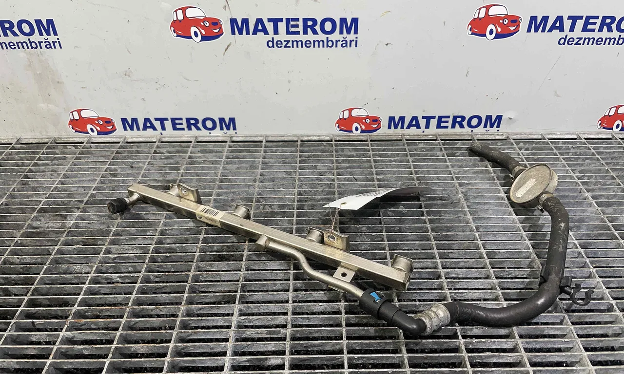 RAMPA INJECTIE OPEL ASTRA J 2009-2016