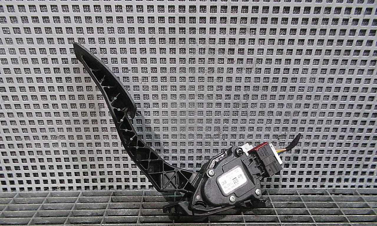 PEDALA ACCELERATIE OPEL ASTRA J 2009-2016