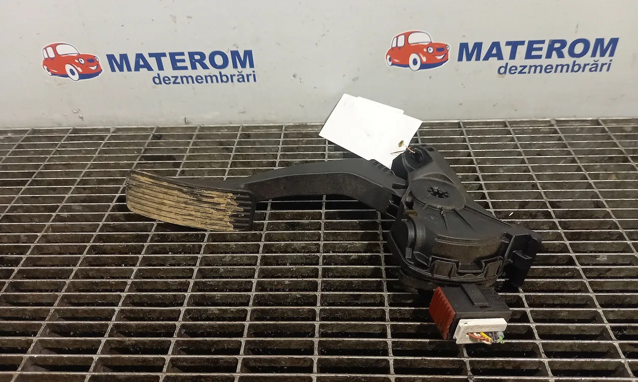PEDALA ACCELERATIE OPEL ASTRA J 2009-2016