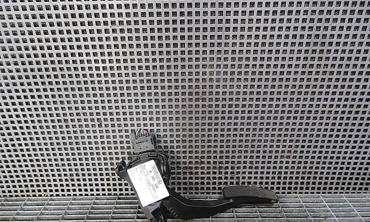 PEDALA ACCELERATIE OPEL ASTRA J 2009-2016